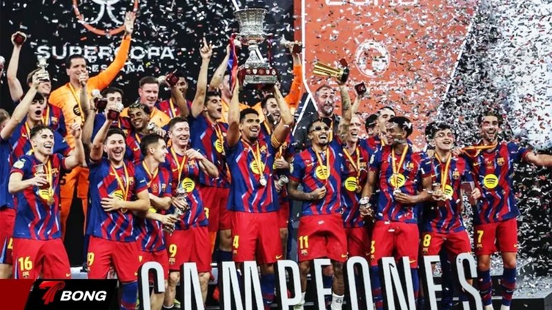 Barcelona thống trị quốc nội với cú đúp danh hiệu